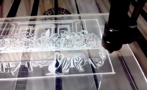 Abacril: productos en acrílico y corte láser en Santiago